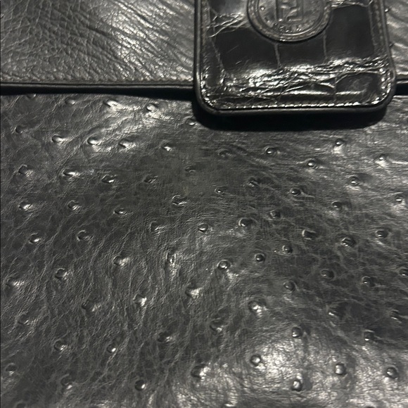 Fendi - Picture 3 of 9